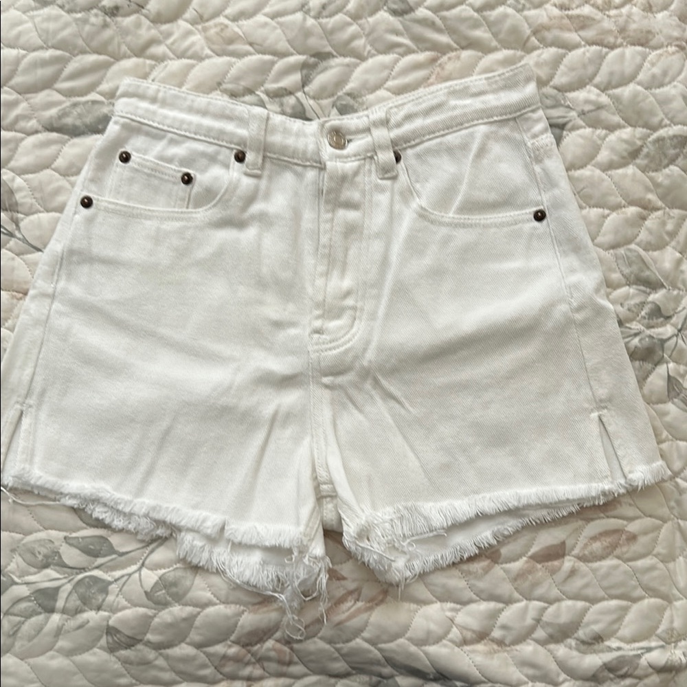 Signature8 White Jean Shorts Distressed Frayed Hem